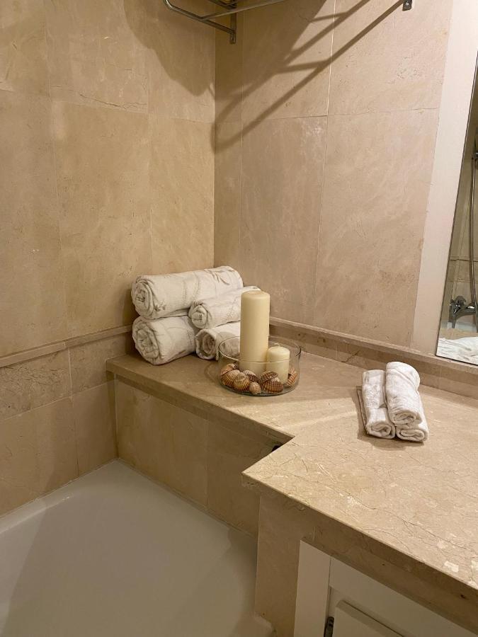 Apartamento Con Terraza Sobre La Marina De Sotogrande San Roque  Extérieur photo