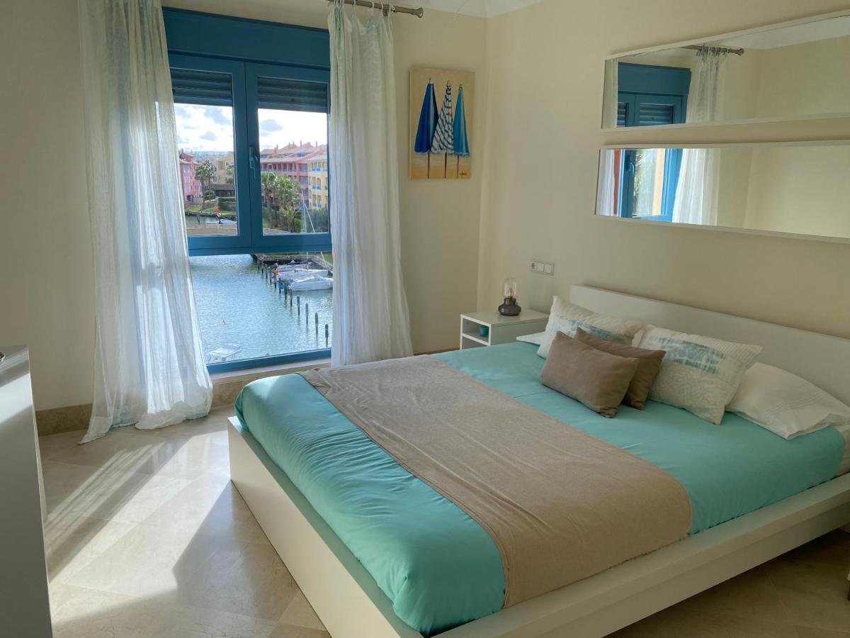 Apartamento Con Terraza Sobre La Marina De Sotogrande San Roque  Extérieur photo